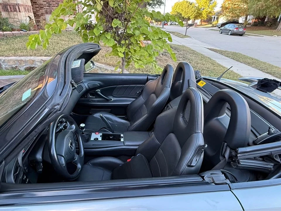 2004 Honda AP2 S2000 - Image 8 of 10
