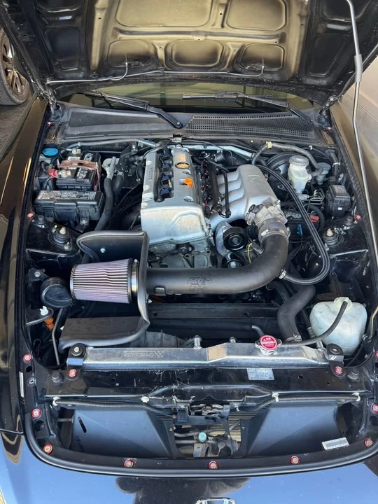 2004 Honda AP2 S2000 - Image 3 of 4