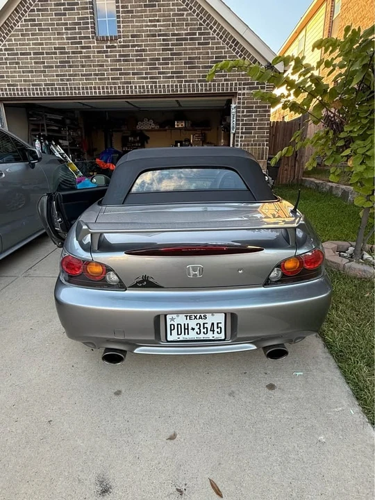 2004 Honda AP2 S2000 - Image 9 of 10