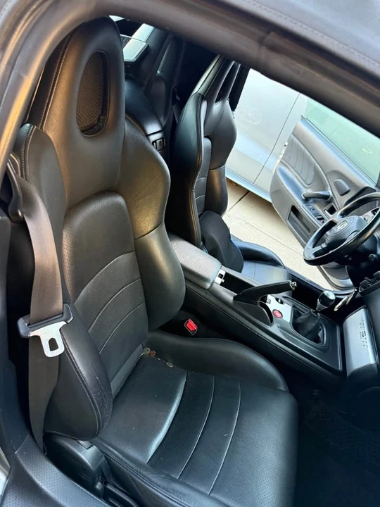 2004 Honda AP2 S2000 - Image 4 of 10