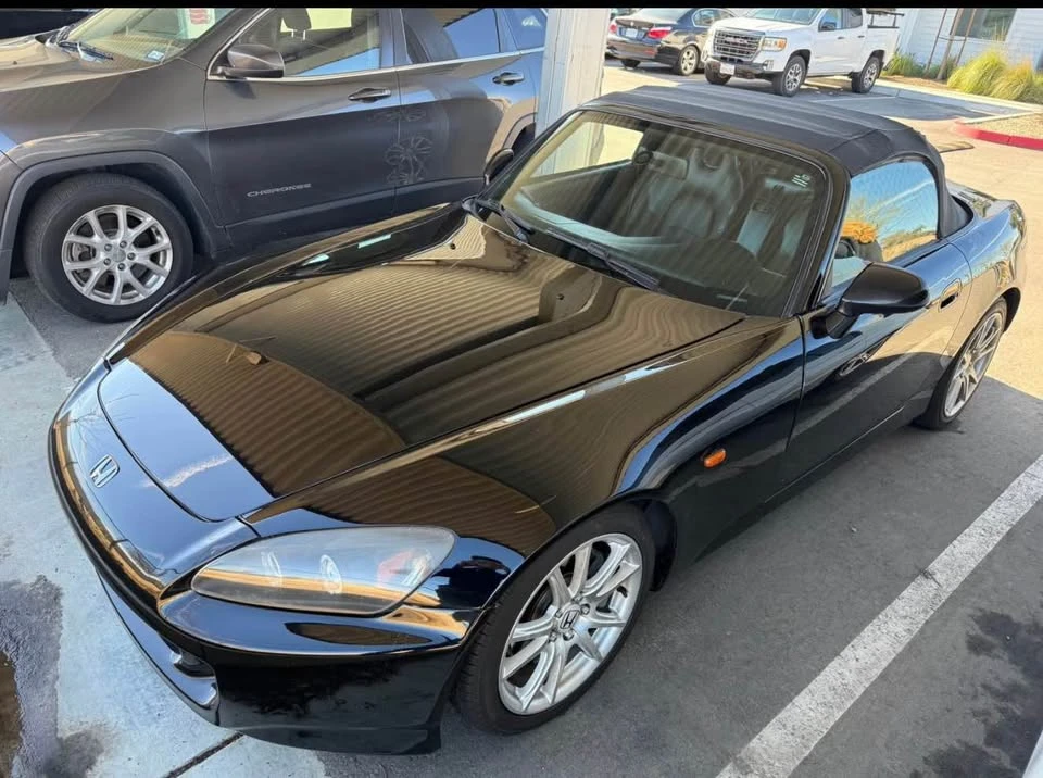 2004 Honda AP2 S2000 - Image 2 of 6