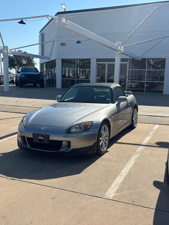 2004 Honda AP2 S2000 - Image 2 of 7
