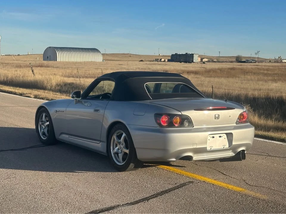 2004 Honda AP2 S2000 - Image 4 of 8