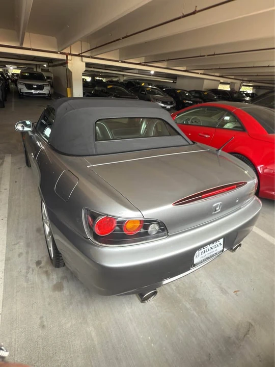 2004 Honda AP2 S2000 - Image 4 of 13
