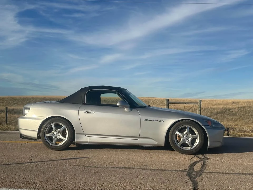 2004 Honda AP2 S2000 - Image 2 of 8