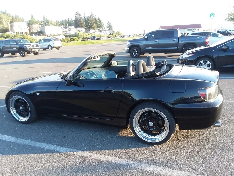 2004 Honda AP2 S2000 - Image 7 of 8