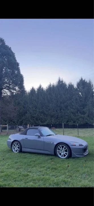 2004 Honda AP2 S2000 - Image 2 of 2