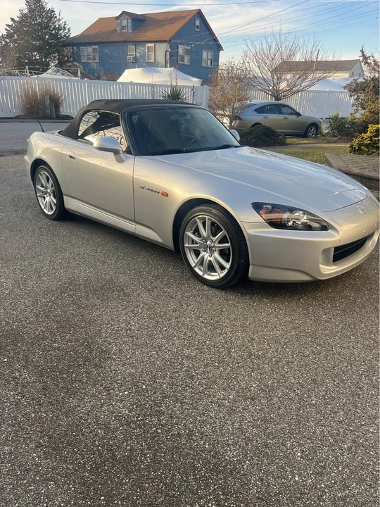2004 Honda AP2 S2000 - Image 2 of 20