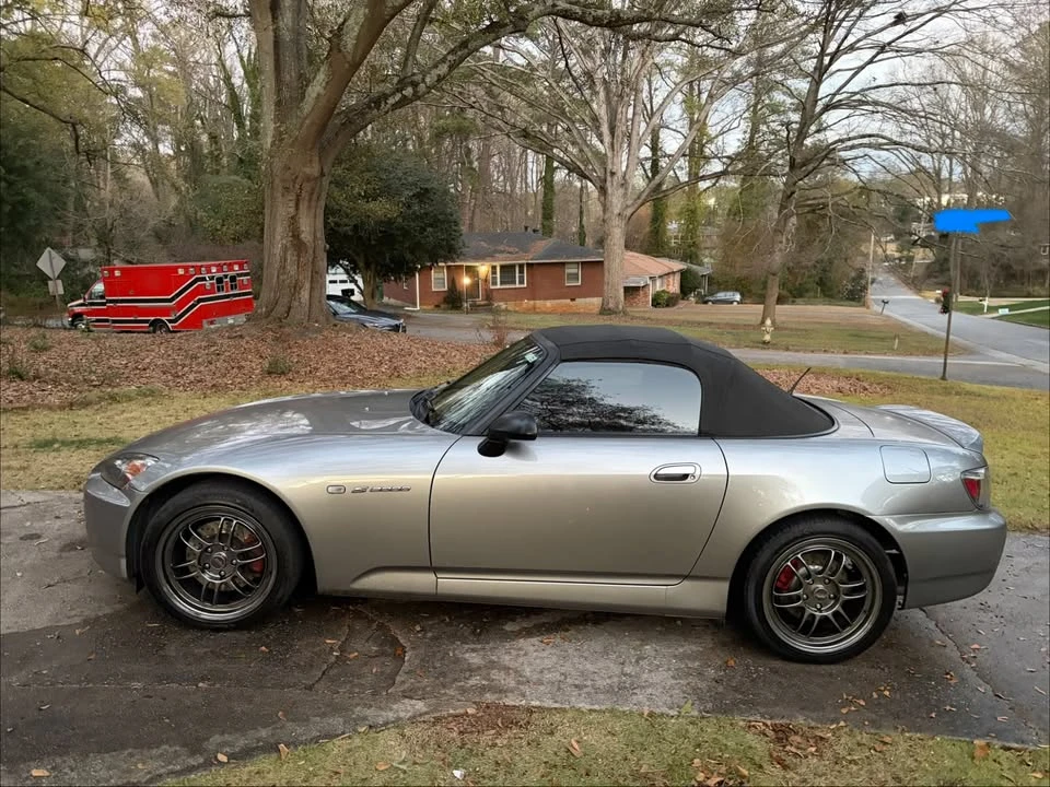 2004 Honda AP2 S2000 - Image 3 of 8