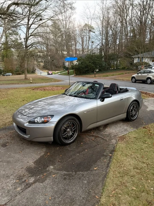 2004 Honda AP2 S2000 - Image 2 of 8