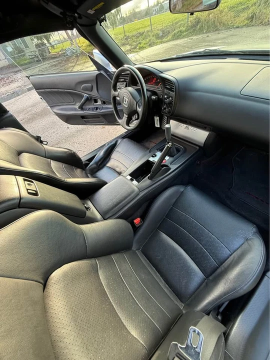 2004 Honda AP2 S2000 - Image 14 of 17
