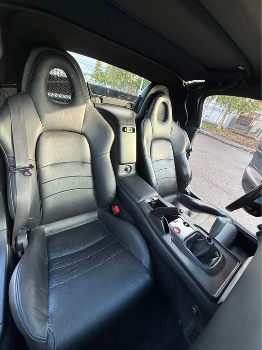 2004 Honda AP2 S2000 - Image 15 of 17