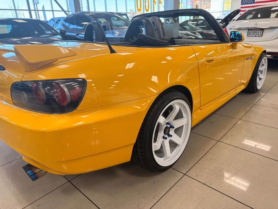 2004 Honda AP2 S2000 - Image 4 of 19