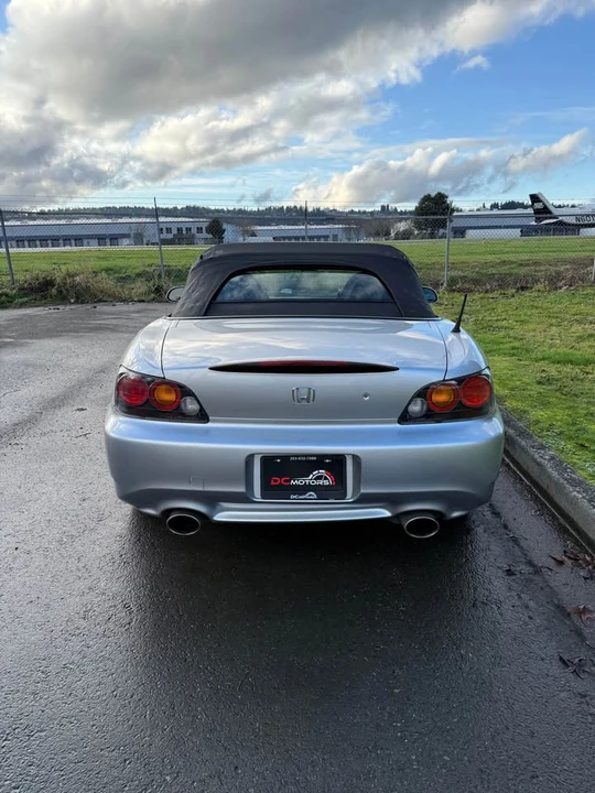 2004 Honda AP2 S2000 - Image 9 of 17