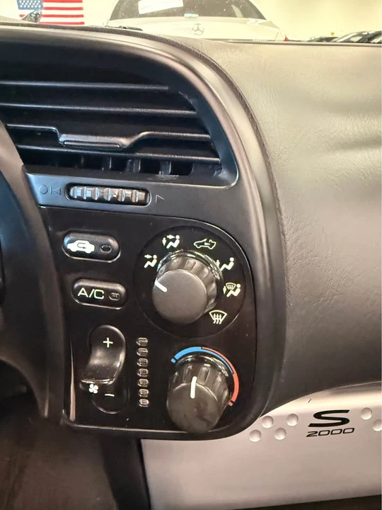 2004 Honda AP2 S2000 - Image 14 of 19