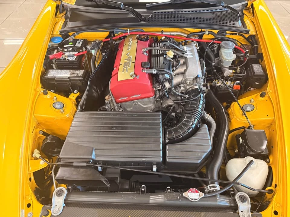 2004 Honda AP2 S2000 - Image 18 of 19