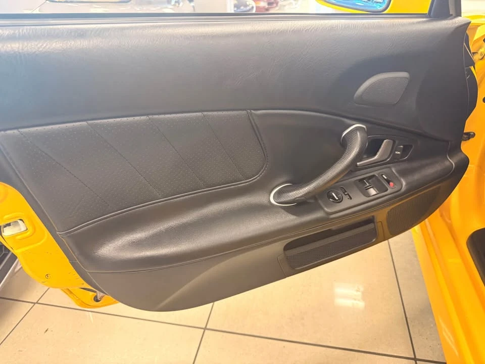 2004 Honda AP2 S2000 - Image 16 of 19