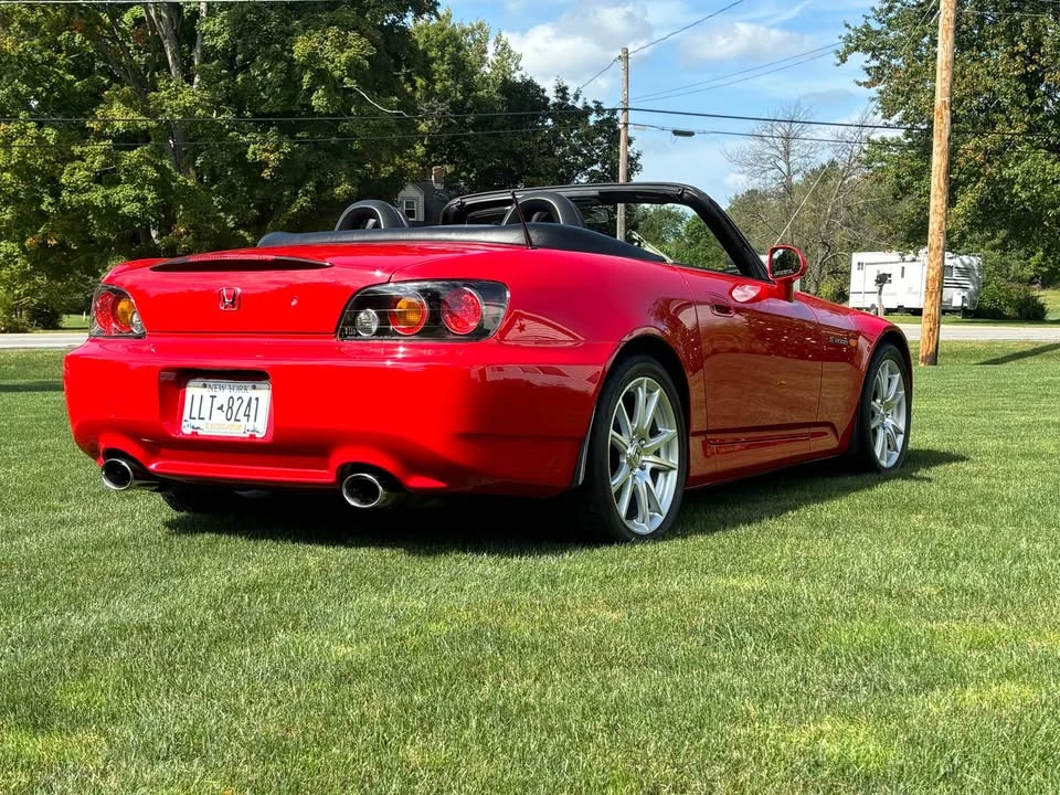 2004 Honda AP2 S2000 - Image 2 of 12