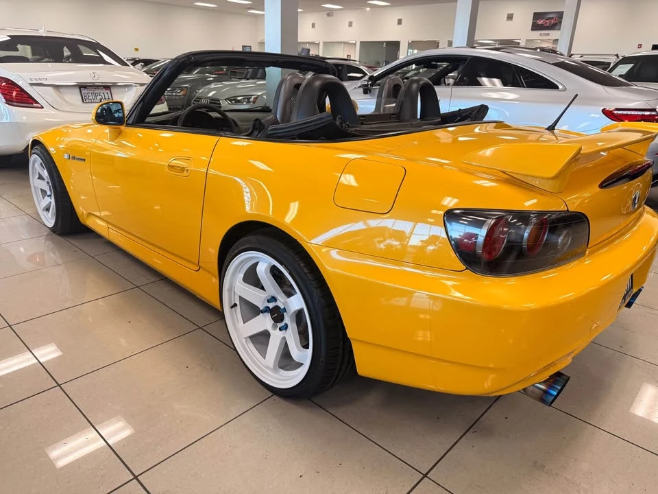 2004 Honda AP2 S2000 - Image 5 of 19