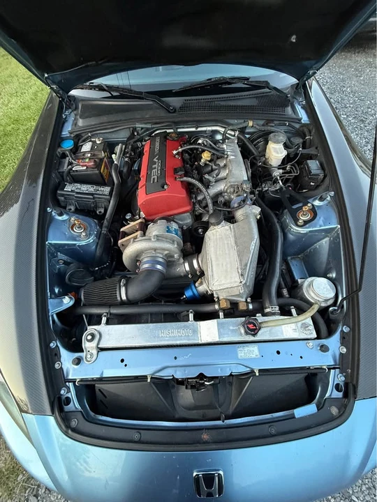 2004 Honda AP2 S2000 - Image 2 of 5