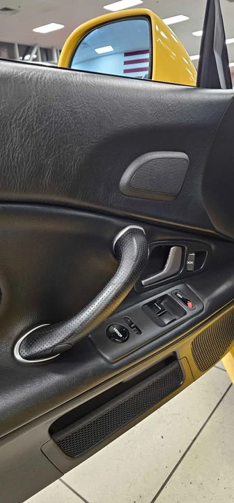 2004 Honda AP2 S2000 - Image 7 of 16