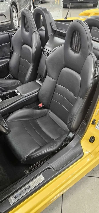2004 Honda AP2 S2000 - Image 14 of 16