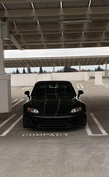 2004 Honda AP2 S2000 - Image 3 of 9
