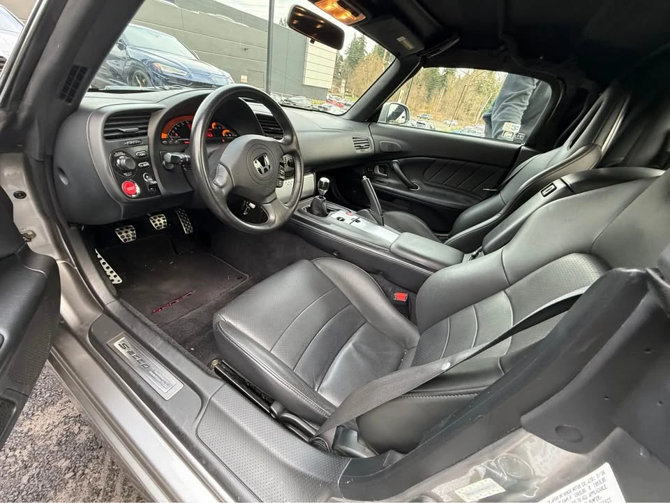 2004 Honda AP2 S2000 - Image 9 of 10