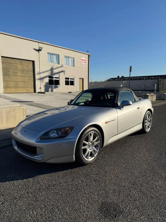 2004 Honda AP2 S2000 - Image 2 of 13