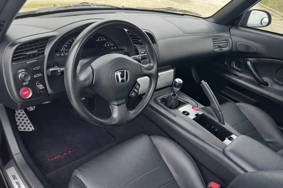 2004 Honda AP2 S2000 - Image 14 of 17