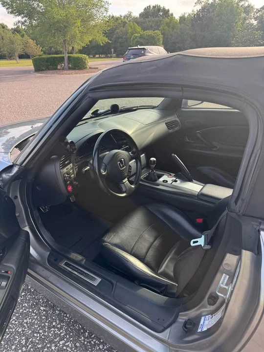 2004 Honda AP2 S2000 - Image 16 of 19