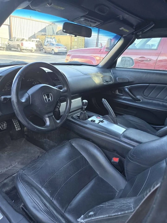 2004 Honda AP2 S2000 - Image 6 of 8