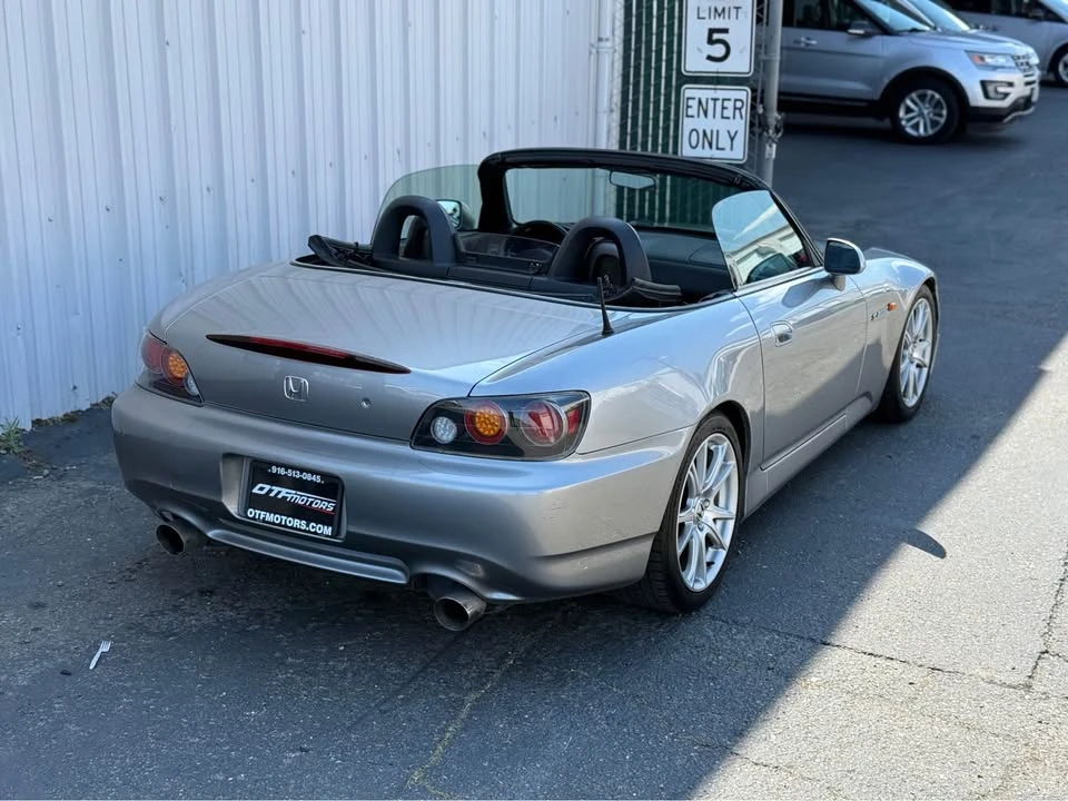 2004 Honda AP2 S2000 - Image 5 of 19