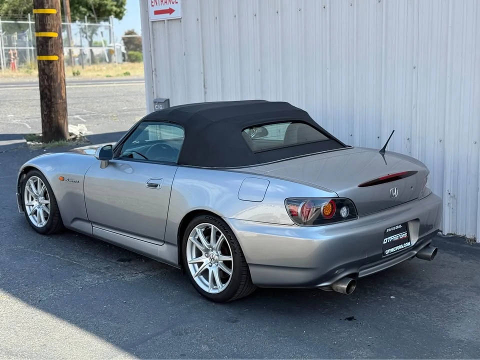 2004 Honda AP2 S2000 - Image 8 of 19