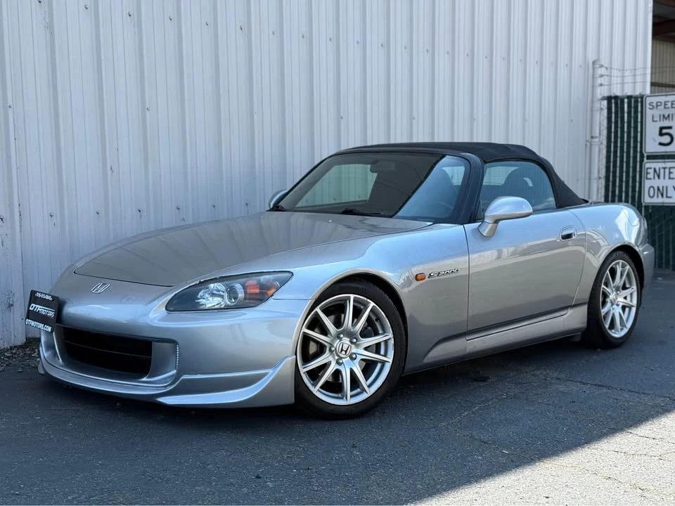 2004 Honda AP2 S2000 - Image 2 of 19