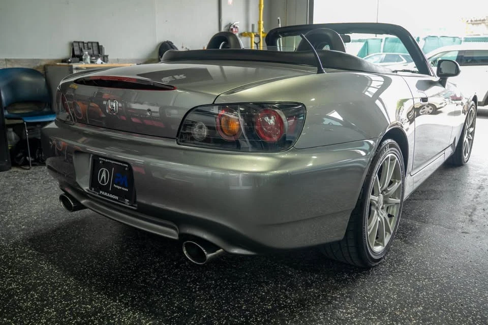 2004 Honda AP2 S2000 - Image 2 of 15