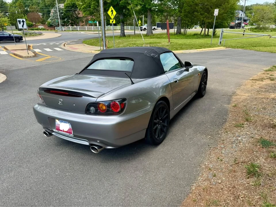 2004 Honda AP2 S2000 - Image 4 of 10