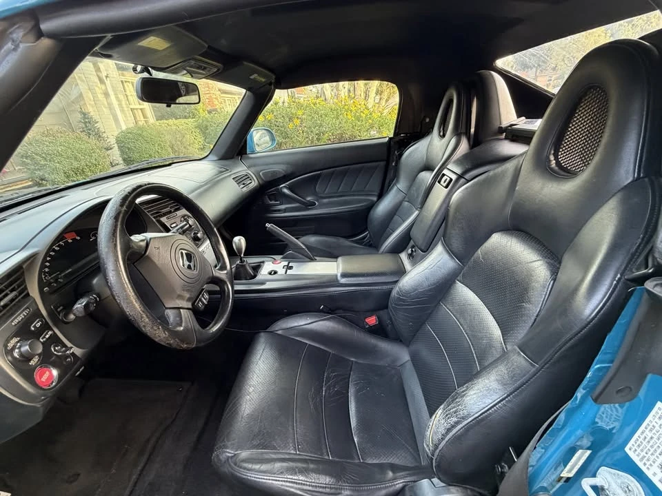 2004 Honda AP2 S2000 - Image 4 of 11