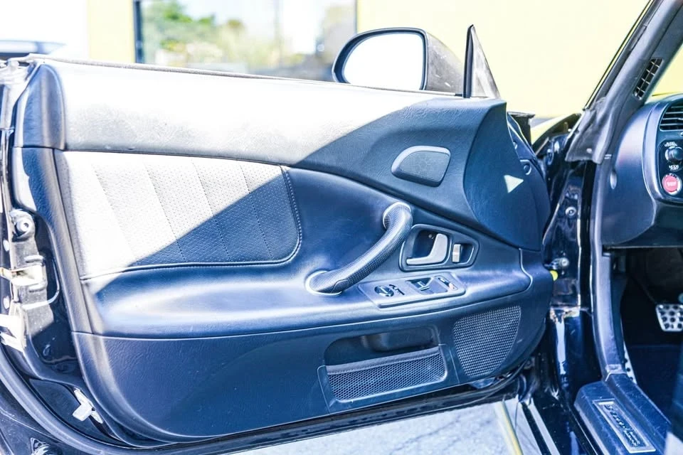 2004 Honda AP2 S2000 - Image 12 of 15