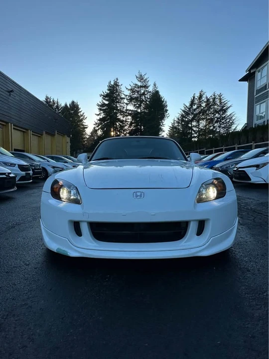 2004 Honda AP2 S2000 - Image 2 of 14
