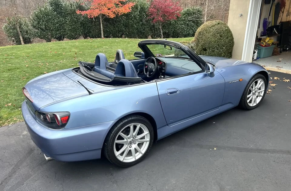 2004 Honda AP2 S2000 - Image 2 of 19