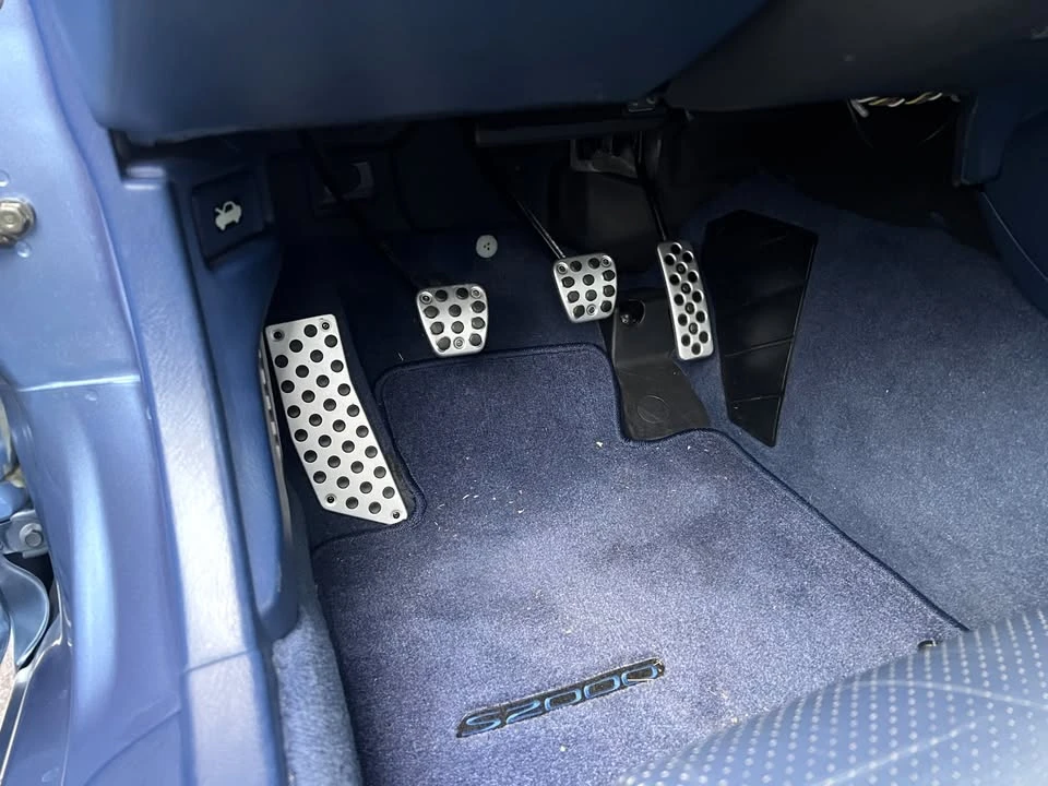 2004 Honda AP2 S2000 - Image 14 of 19
