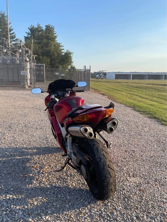 2004 Honda VF & VFR - Image 5 of 15