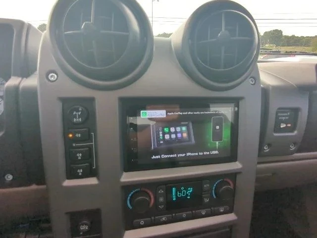2004 Hummer Hummer H2 - Image 19 of 20