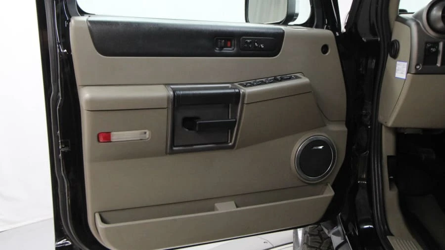 2004 Hummer Hummer H2 - Image 4 of 31