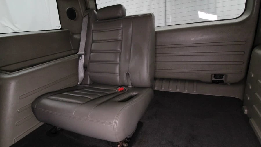 2004 Hummer Hummer H2 - Image 9 of 31