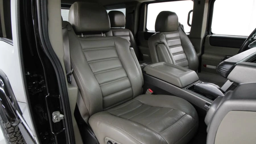 2004 Hummer Hummer H2 - Image 24 of 31