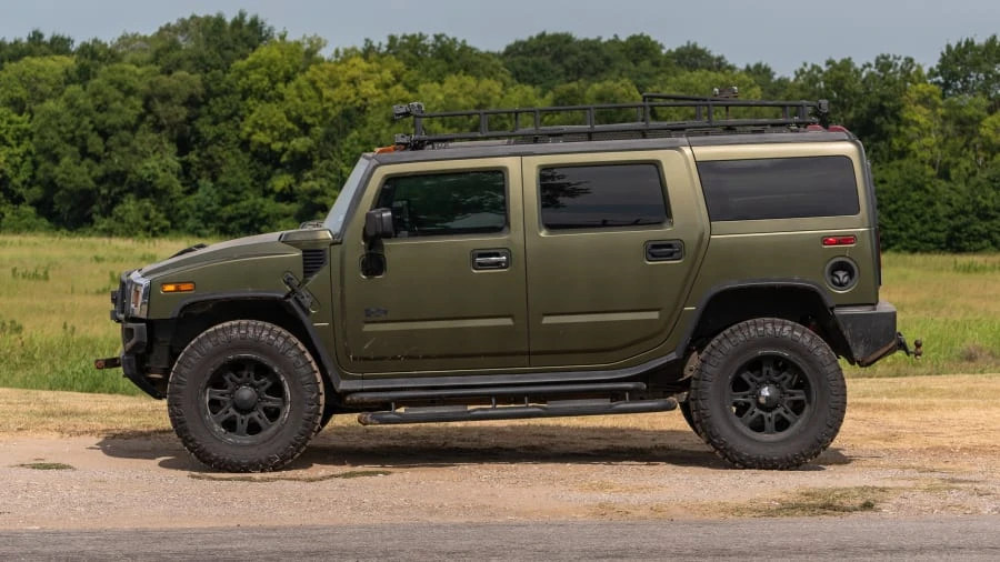 2004 Hummer Hummer H2 - Image 2 of 12