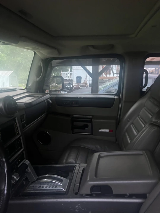 2004 Hummer Hummer H2 - Image 9 of 12
