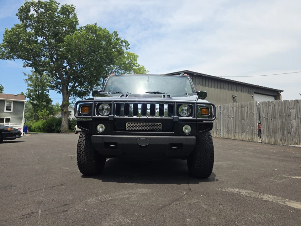 2004 Hummer Hummer H2 - Image 2 of 31